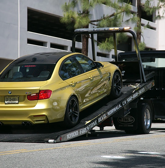 Affordable Tow Truck For Vehicle Breakdown