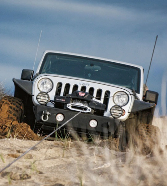 Efficient Winch Out Service for Off-Road Recovery